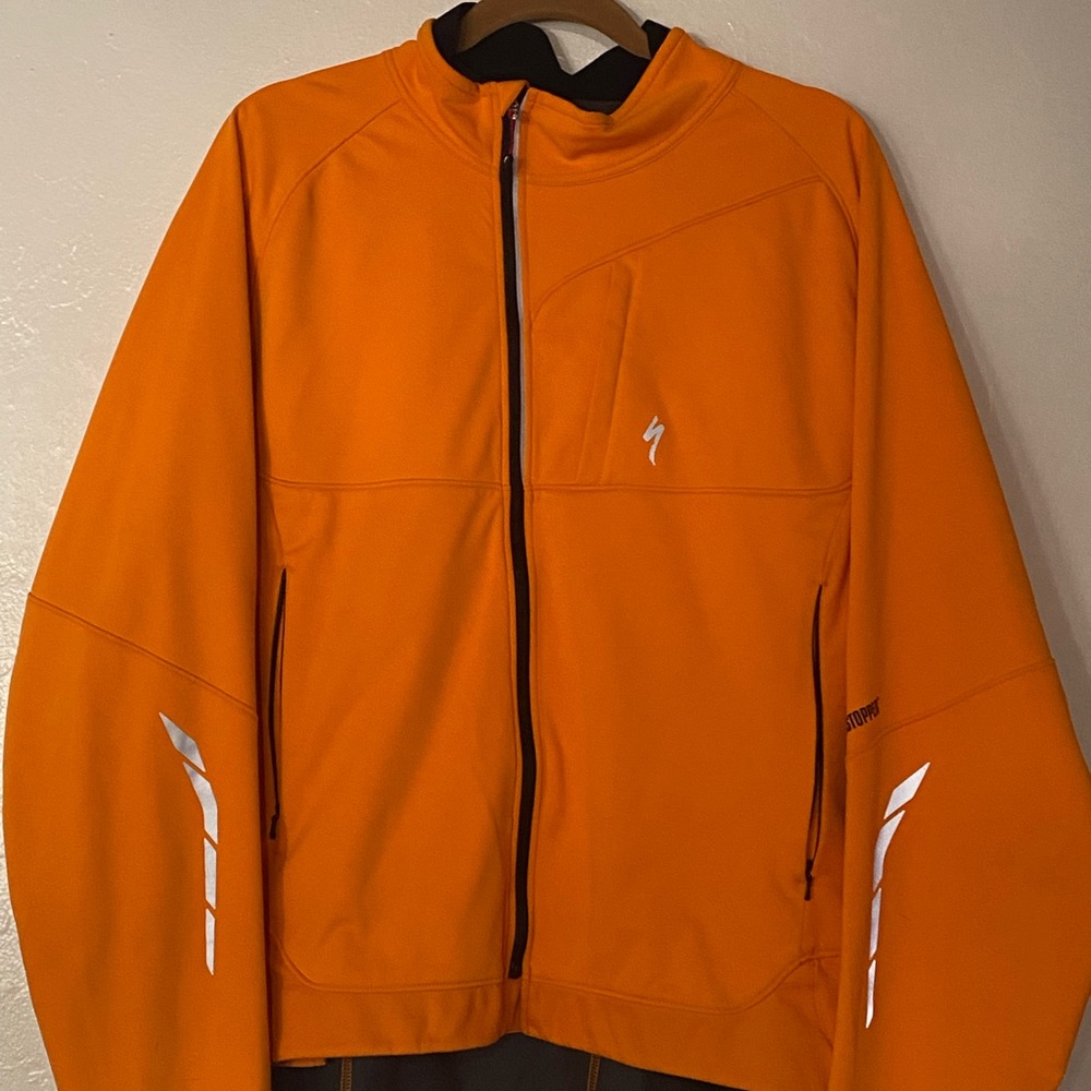 Brand: Specialized, Medium (Form fit), Orange